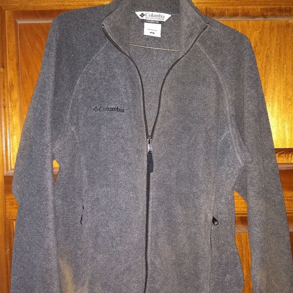 Columbia zipper front